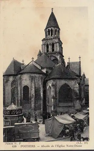 Poitiers, Abside de I' Eglise Notre Dame, incurvée