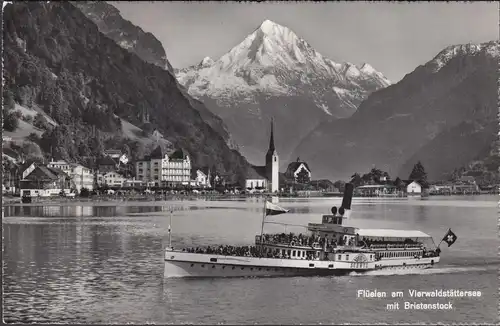 Flüelen au lac de Quartztätter avec bristenstock, vapeur Schwyz, non-franchi