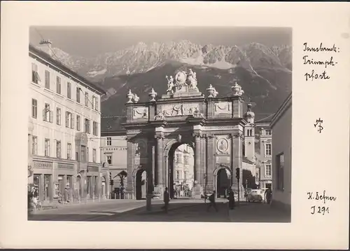Innsbruck, Porte de Triomphe, G. Defner, incurable