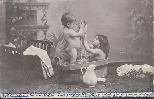 Kinder beim Baden, gelaufen 1906