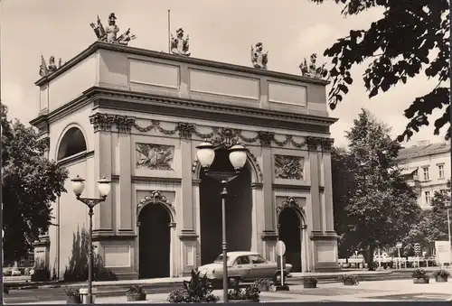 Potsdam, Porte de Brandebourg, incurvée