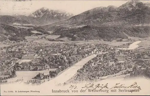 Innsbruck de Weiherburg avec Serlespitze, couru
