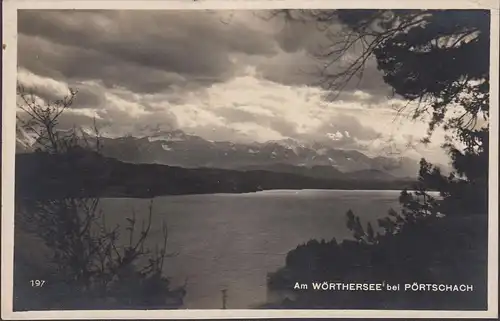 Au lac de Wörther près de Pörtschach, couru en 1925