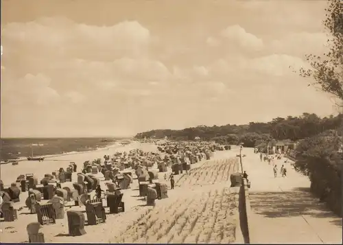 Kühlungsborn, Strand, Strandkörbe, gelaufen