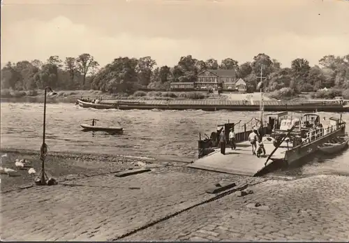 Coswig, au ferry Elb, en panne