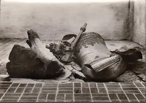 Lubeck, cloches détruites, couru en 1962