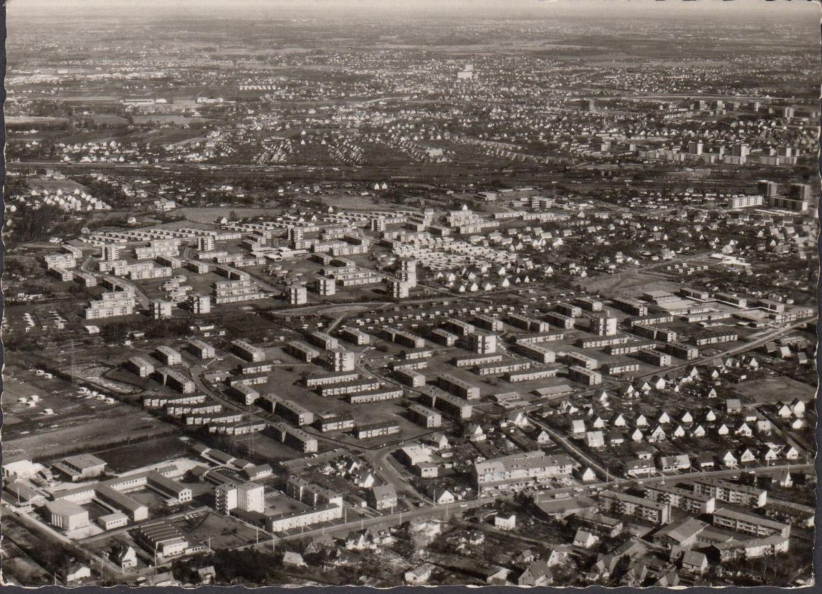 Hamburg Lurup, Luruper Hauptstraße, Neubauzentrum, Fliegeraufnahme, ungelaufen Nr. 1483460187