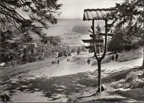 Oberwiesenthal, vue du bâtisseur d'angle, incurvée