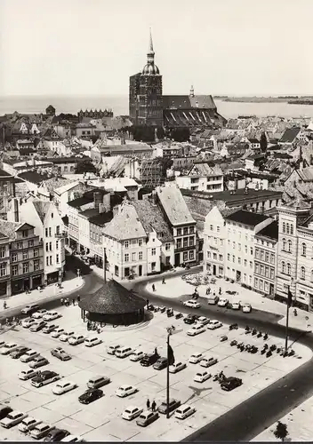 Stralsund, Neuer Markt, ungelaufen