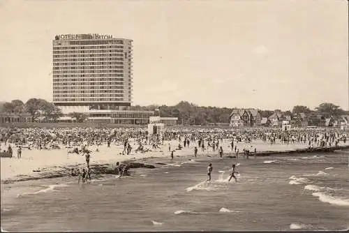 AK Warnemünde, Am Hotel Neptun, Strand, ungelaufen