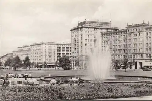 Magdeburg, Wilhelm Pieck Allee, Brunnen, ungelaufen