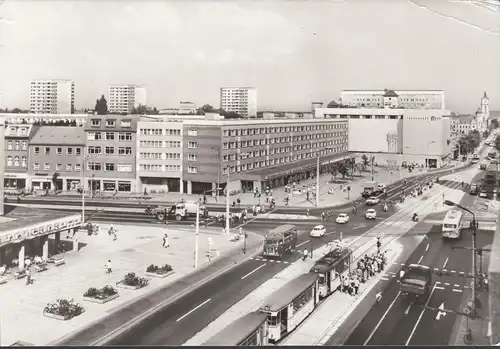 Dessau, Wilhelm Pieck Street, DDR Michel 2022, coin en bas à gauche, couru