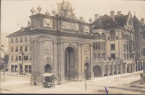 Innsbruck, Triumphpforte, Geschäfte, gelaufen 1919