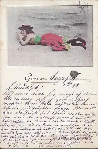 Gruss de Leipzig, femme couchée en costume, couru 1898
