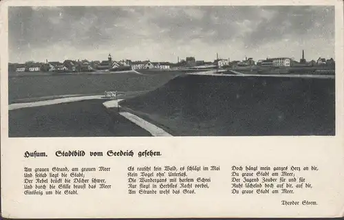 Husum, ville vue de la digue de mer, incurvée