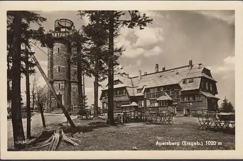 Auersberg, tour de vue, hôtel de montagne, incurvé