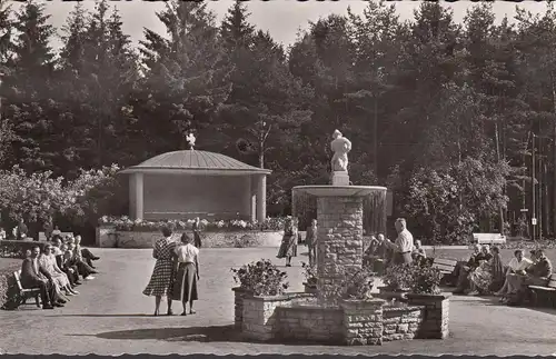 Bad Bramstedt, Brunnen mit Musikpavillon, ungelaufen