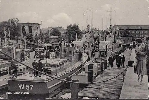 Kiel, port de la marine, bateaux et bateaux, non roulés