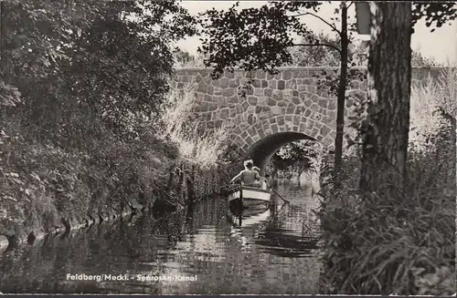 Feldberg, Seerosen- Kanal, Ruderboot, ungelaufen