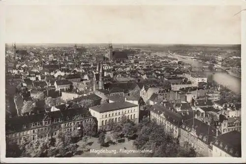 AK Magdeburg, Fliegeraufnahme, Stadtansicht, ungelaufen