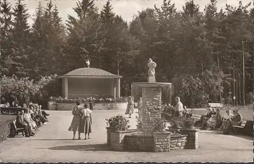 Bad Bramstedt, Brunnen mit Musikpavillon, ungelaufen