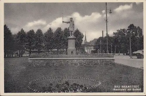 Bad Bramstedt, Marktplatz mit Roland, ungelaufen