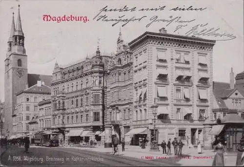 AK Magdeburg, Breiteweg mit Katharinenkirche, Straßenbahn, Geschäfte, gelaufen 1901