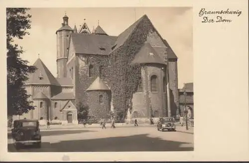 Braunschweig, Der Dom, Auto und LKW, gelaufen 1939