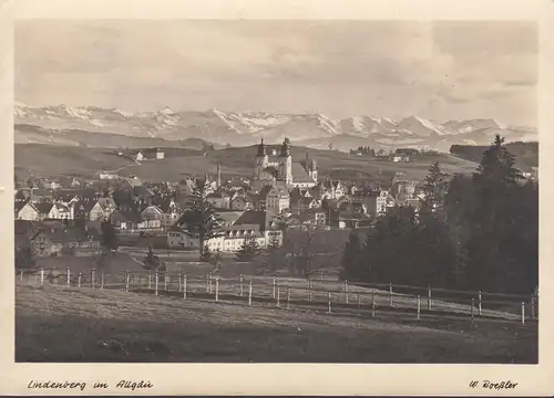 AK Lindenberg im Allgäu, Stadtansicht, Kirche, gelaufen