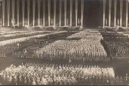 AK Parteitag der Nationalsozialisten, Versammlung, HK Beflaggung, Foto AK, ungelaufen