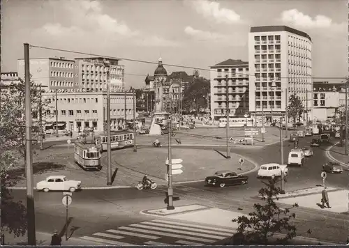 AK Hanovre, Aegidientorplatz, pharmacie, tramways, maison de guilde, couru en 1960