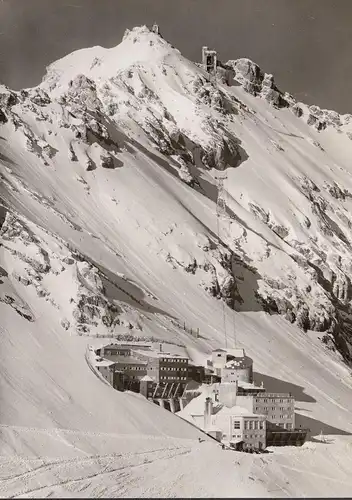 AK Garmisch, Maison de la neige avec piste de sommet et station de pic, non couru