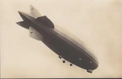 AK Zeppelin LZ 126, ZR 3, Dans l'air, Ak photo, Prof. Maerker, incurvée