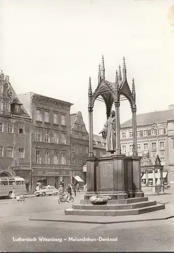 AK Wittenberg, Melanchthon Denkmal, HO Lederwaren, Bus, ungelaufen