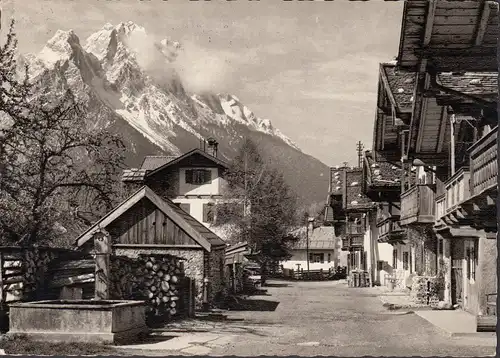 AK Garmisch-Partenkirchen, Frühlingstraße mit Zugspitze, gelaufen 1963