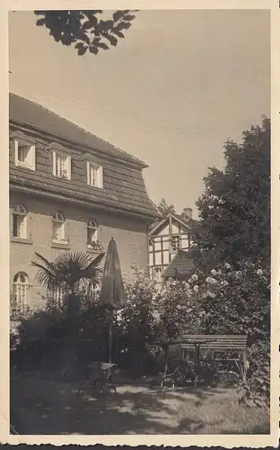 AK Uckerath, Gebäudeansicht mit Garten, Krakau, Generalgouvernement, gelaufen 1942