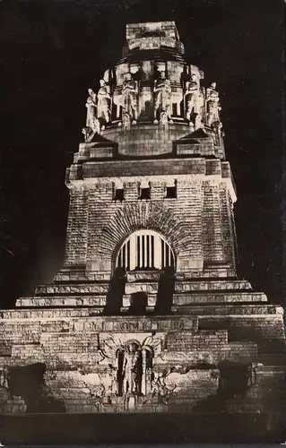 AK Leipzig, monument aux Nations Unies de nuit, incurable