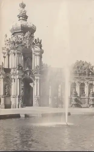 AK Dresden, Zwinger mit Kronentor, gelaufen 1961