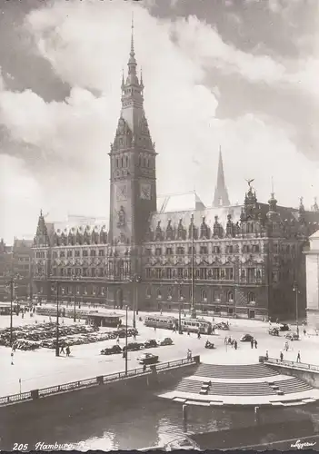 AK Hambourg, hôtel de ville, tramways, non-franchis- date 1967