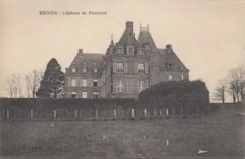 AK Ernée, Château de Pennard, inachevé