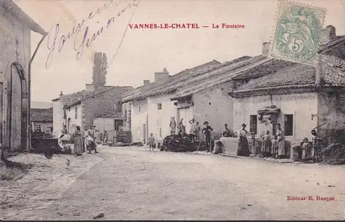 CPA Vannes le Châtel, La Fontaine, gelaufen