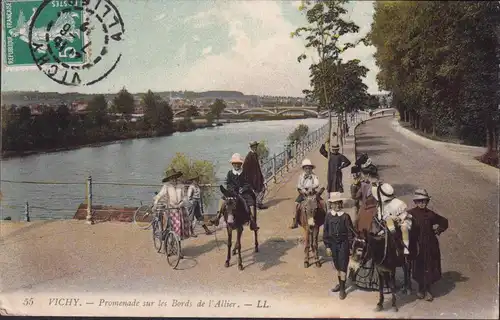 CPA Vichy, Promenade sur les Bords de l' Allier, gelaufen 1919