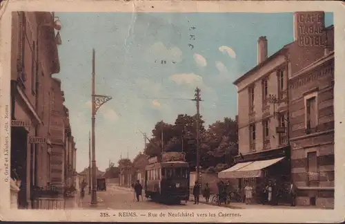 CPA Reims, Rue de Neufchâtel vers les Casernes, gelaufen