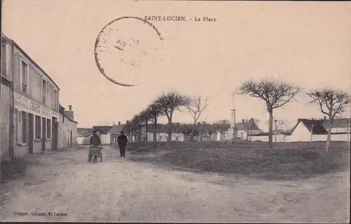 CPA Saint Lucien, La Place, Café, Vins, Chapet, gelaufen 1921