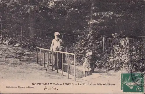 CPA Notre Dame des Anges, La Fontaine Miraculeuse, gelaufen