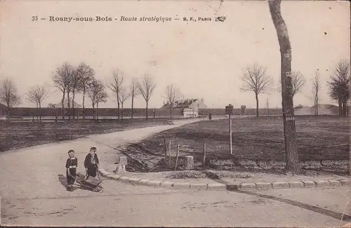 CPA Rosny sous Bois, Route stratégique, trimbe, gelaufen 1919