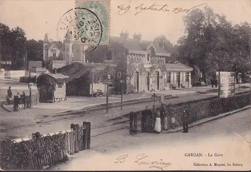 CPA Livry Gargan, La Gare, couru