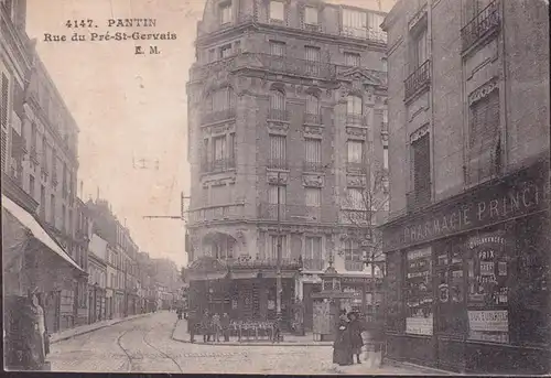 CPA Pantin, rue du Pré St Gervais, Pharmacie, Quincaillerie, non roulée