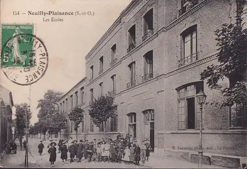 CPA Neuilly Plaisance, Les Écoles, gelaufen