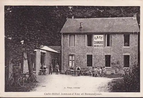 CPA Mailly le Camp, Café, Hôtel Jeanne d'Arc et Beausejour, non roulé